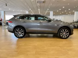 JAGUAR F-Pace 2.0L i4D AWD Automatico Prestige