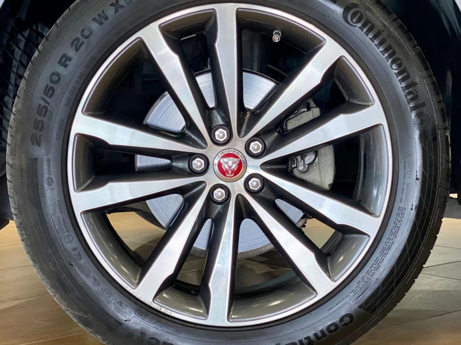 JAGUAR F-Pace 2.0L i4D AWD Automatico Prestige