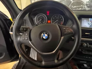 BMW X5 xDRIVE50i