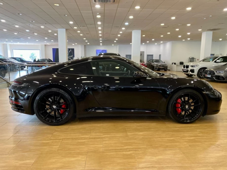 PORSCHE 911 CARRERA S