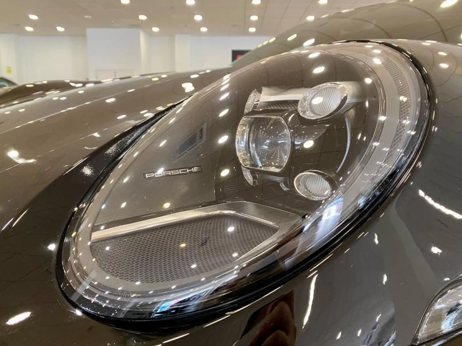 PORSCHE 911 CARRERA S