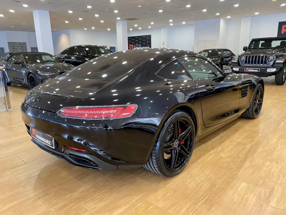 MERCEDES AMG GT