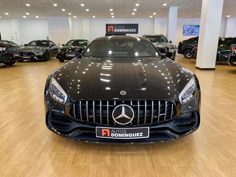 MERCEDES AMG GT