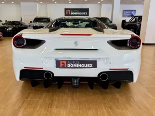 FERRARI 488 Spider DCT