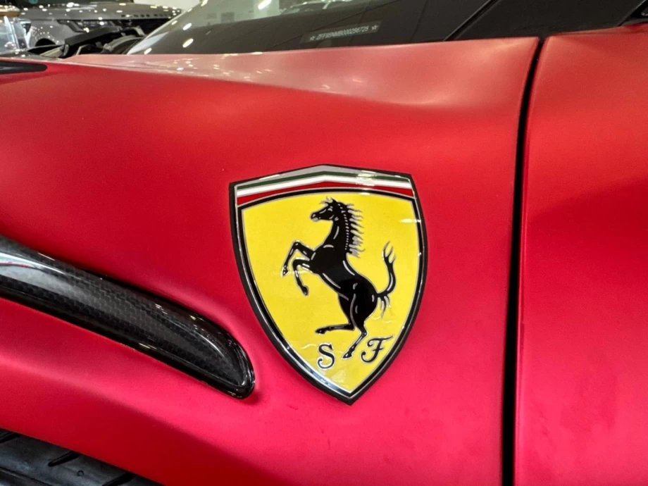 FERRARI SF90 4.0 V8 T XX Stradale