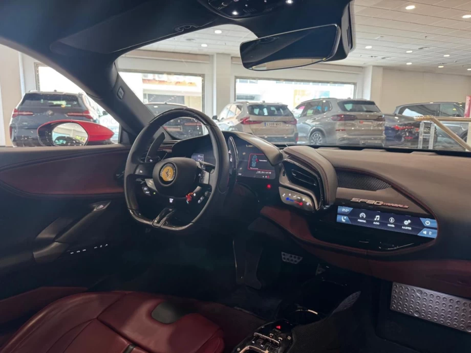 FERRARI SF90 4.0 V8 T XX Stradale