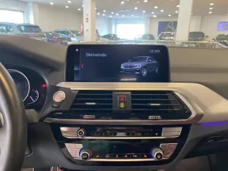 BMW X4 M40i