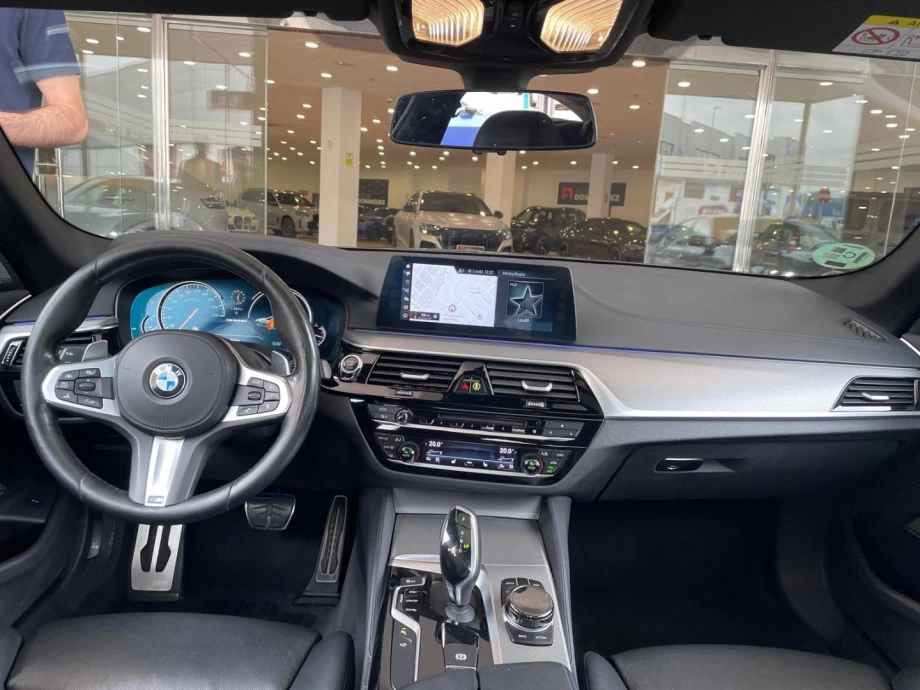 BMW Serie 5 M550i xDrive