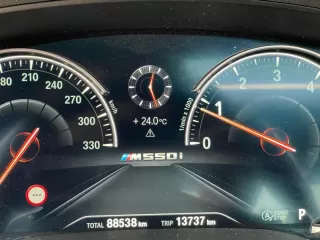 BMW Serie 5 M550i xDrive