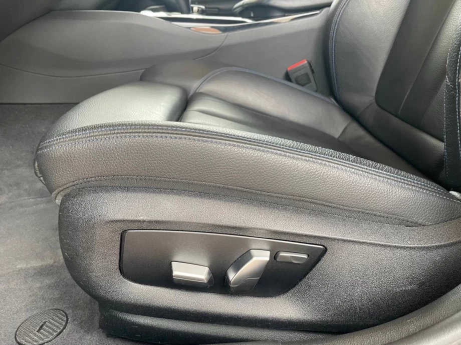 BMW Serie 5 M550i xDrive