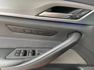 BMW Serie 5 M550i xDrive