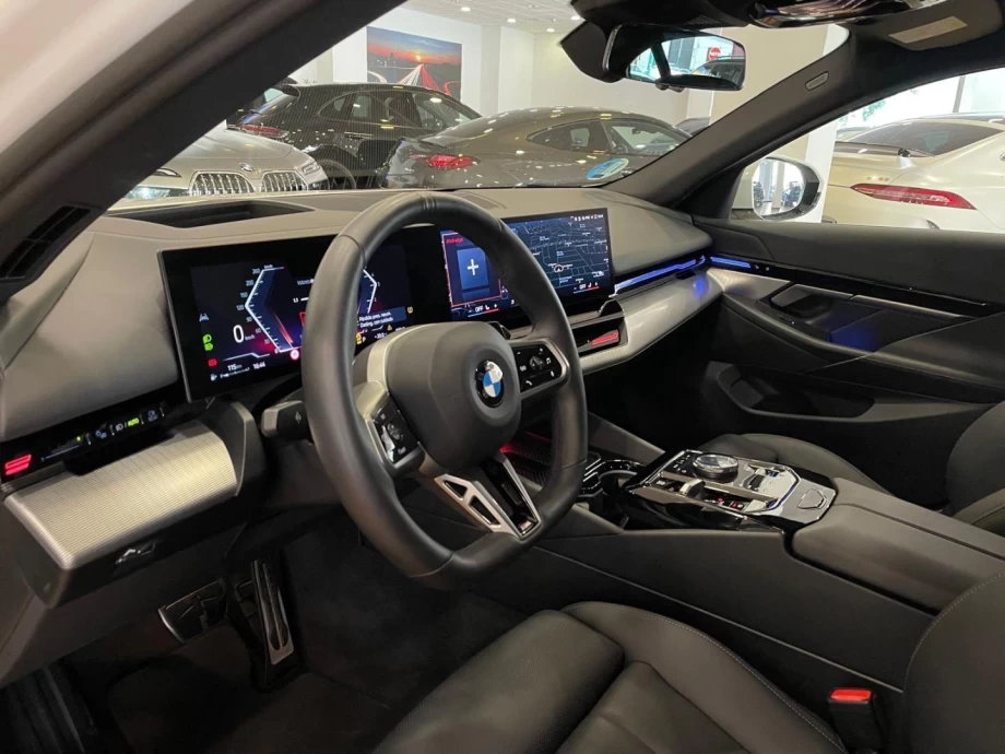 BMW Serie 5 520D PACK M