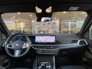 BMW X5 xDRIVE30d PACK M