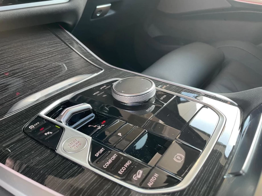 BMW X5 xDRIVE30d PACK M