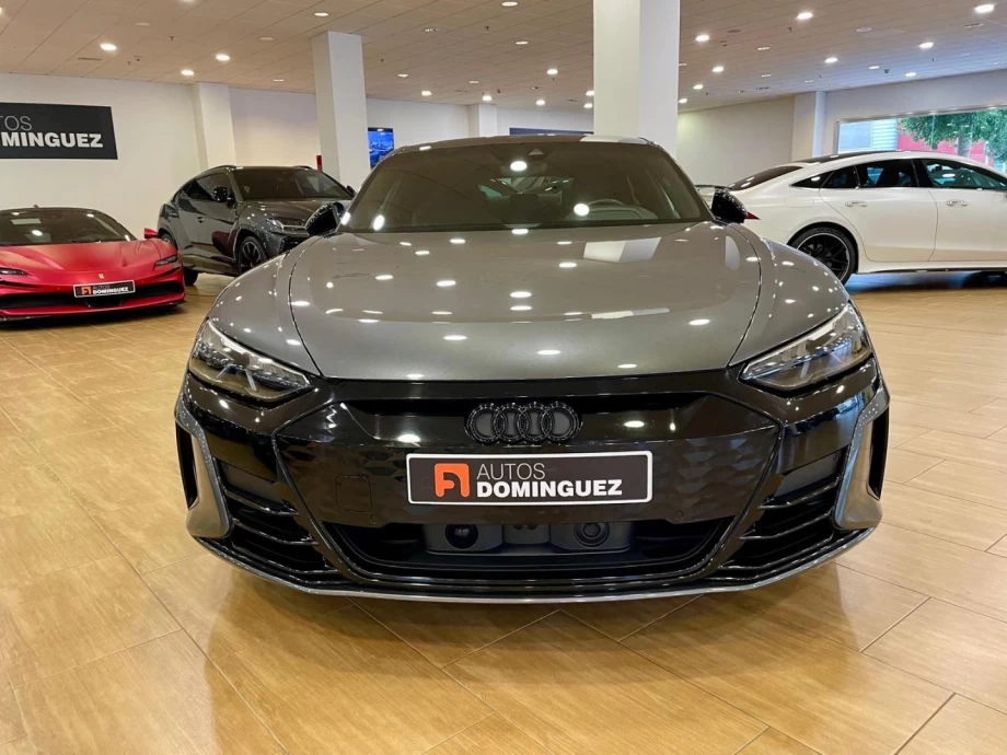 AUDI e-tron GT 60 quattro 350kw 476cv