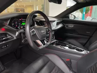 AUDI e-tron GT 60 quattro 350kw 476cv