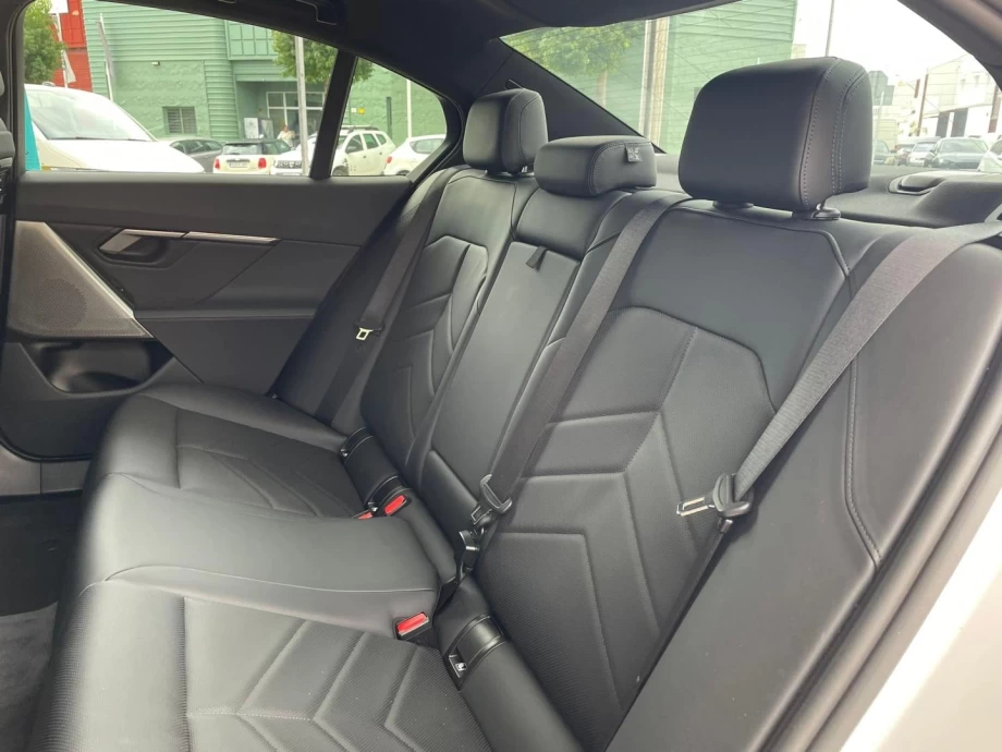 BMW Serie 5 530e PACK M