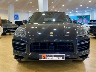 PORSCHE Cayenne Turbo