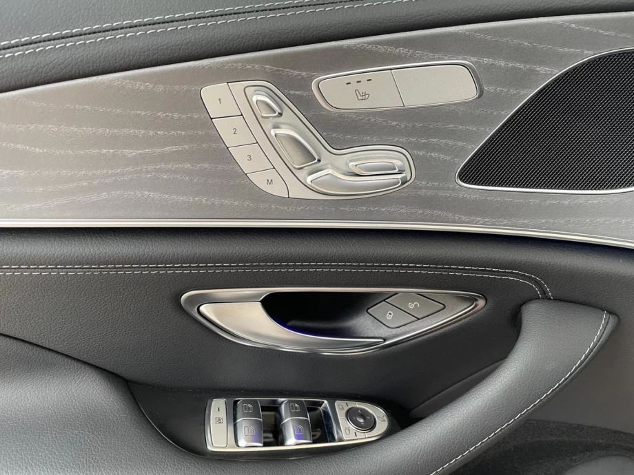 MERCEDES-BENZ CLS CLS 300 d 4MATIC