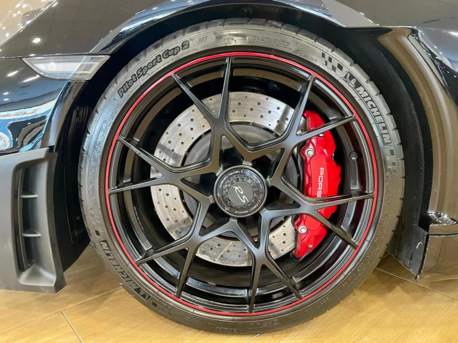 PORSHCE 718 BOXSTER SPYDER RS