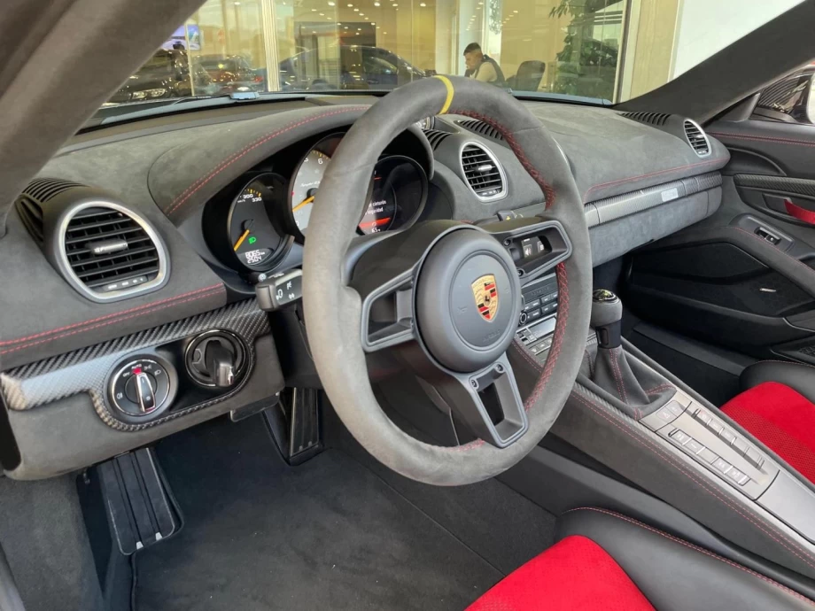 PORSHCE 718 BOXSTER SPYDER RS