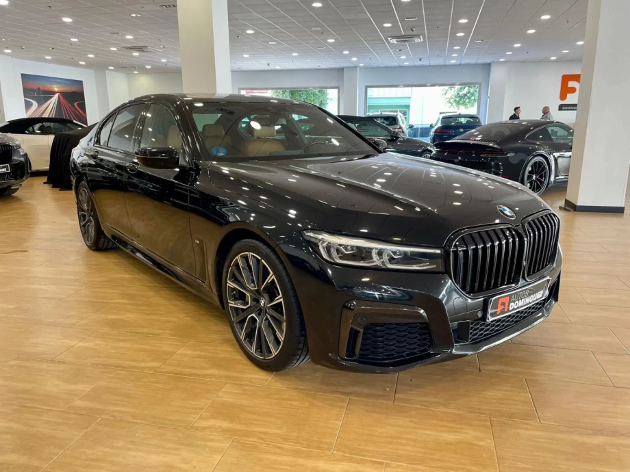 BMW Serie 7 745e PACK M