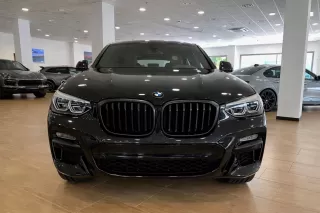 BMW X4 M40i