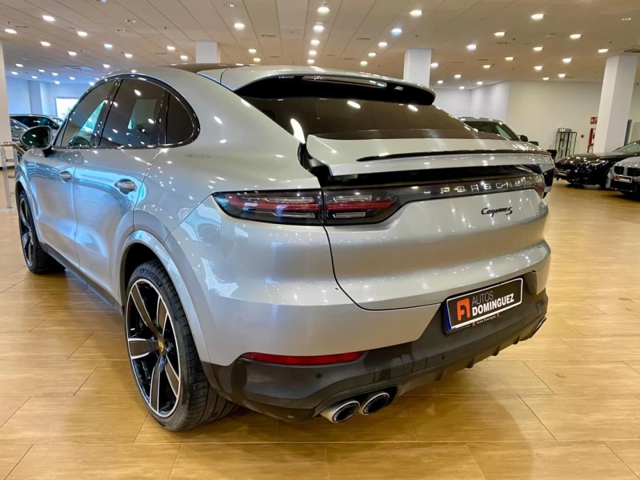 PORSCHE Cayenne Coupé