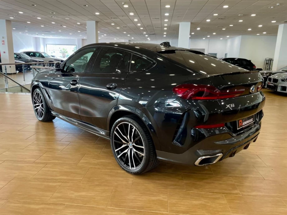 BMW X6 xDrive30d PACK M