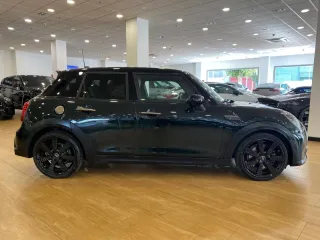 MINI Cooper S RESOLUTE