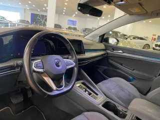 VOLKSWAGEN Golf Style 1.5 eTSI 110kW 150CV DSG