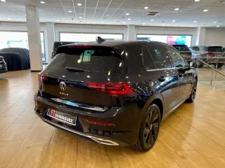 VOLKSWAGEN Golf Style 1.5 eTSI 110kW 150CV DSG