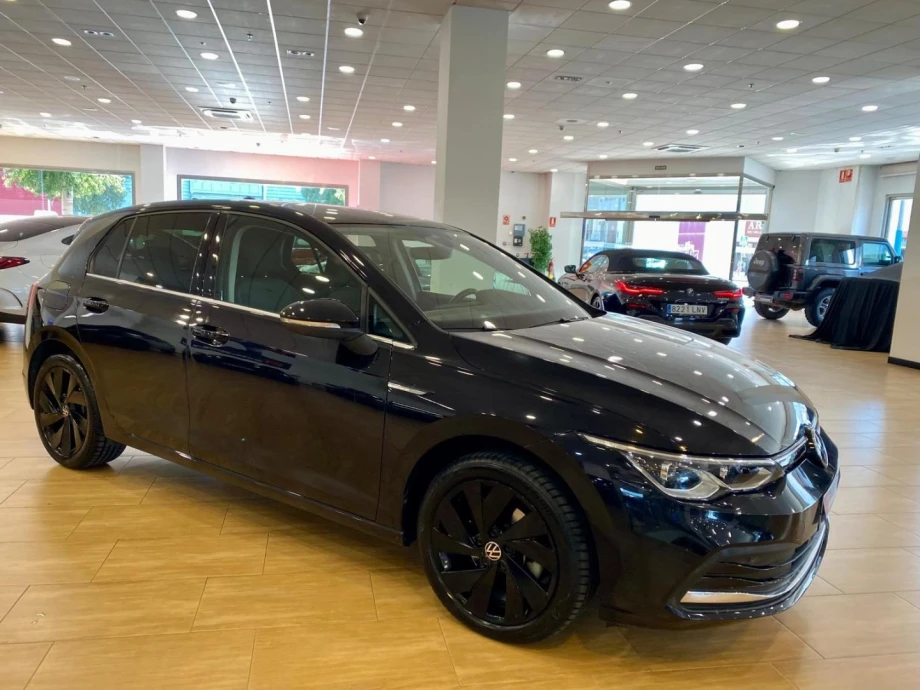 VOLKSWAGEN Golf Style 1.5 eTSI 110kW 150CV DSG