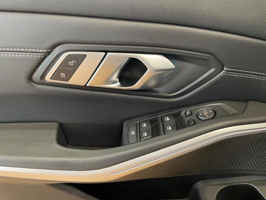 BMW Serie 3 320d Auto.