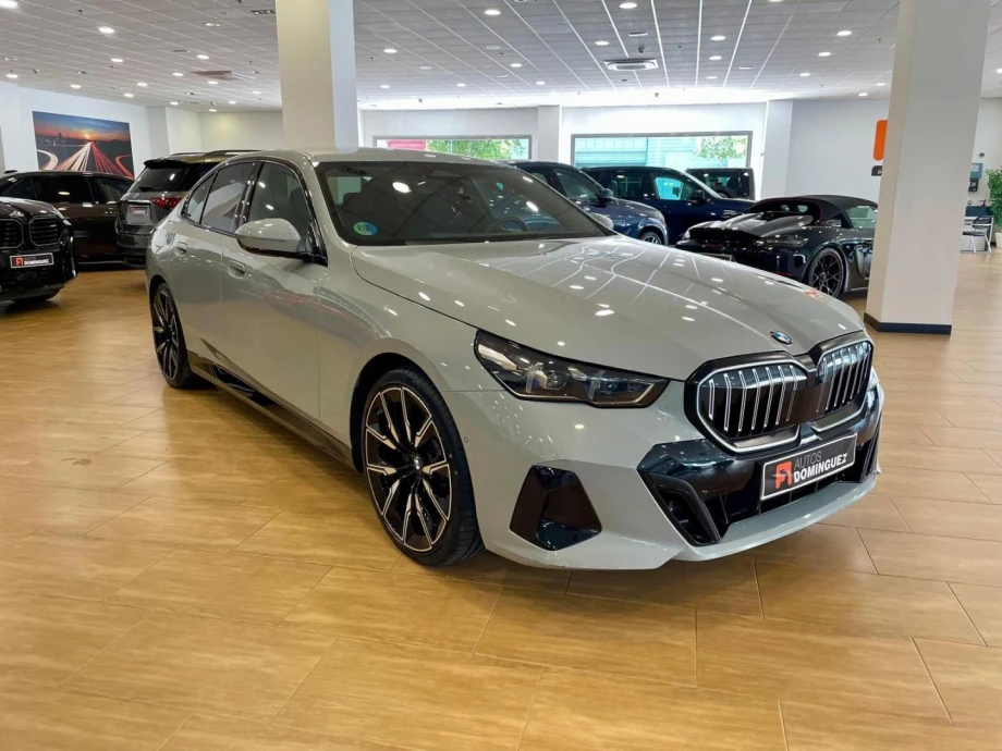 BMW Serie 5 520D PACK M