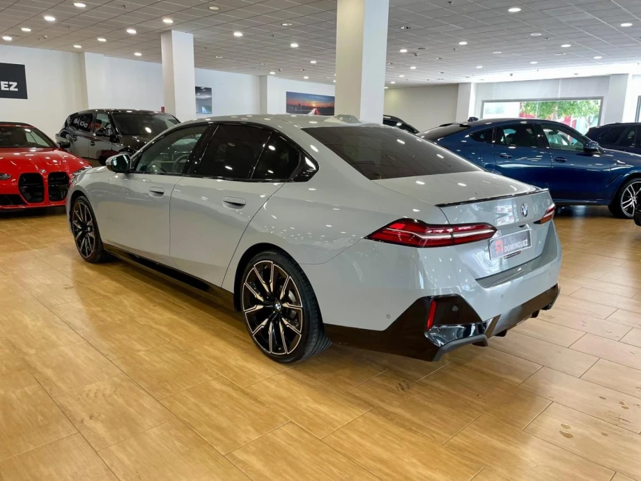 BMW Serie 5 520D PACK M