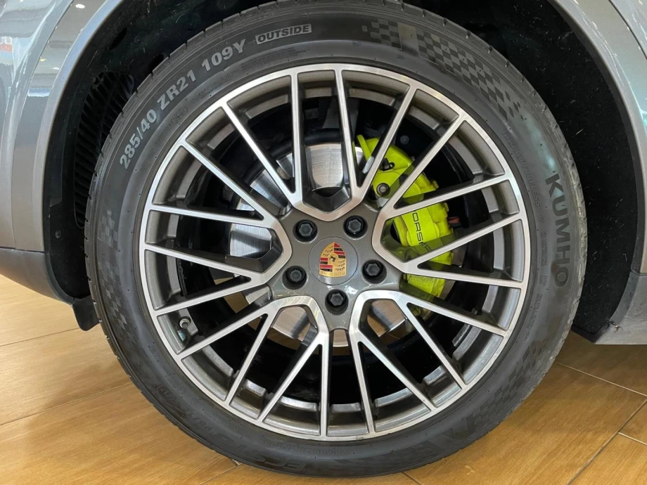 PORSCHE Cayenne EHybrid
