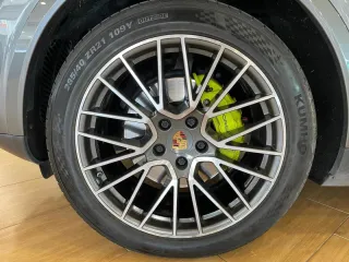 PORSCHE Cayenne EHybrid