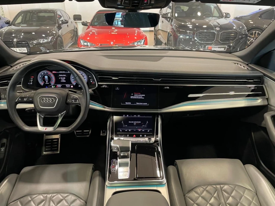 AUDI Q8 S line 55 TFSI 250kW quattro tiptronic