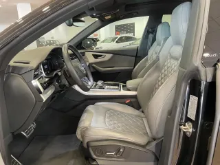 AUDI Q8 S line 55 TFSI 250kW quattro tiptronic