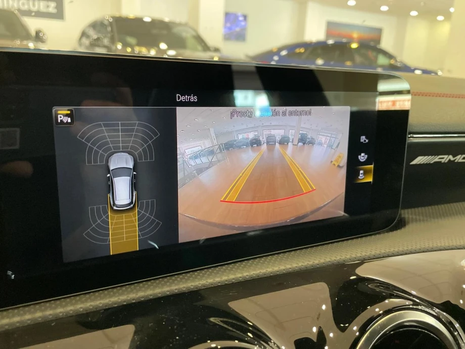 MERCEDES-BENZ CLA CLA MercedesAMG 35 4Matic Shooting Bra