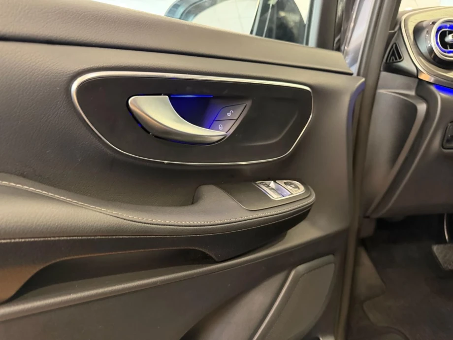 MERCEDES-BENZ Clase V 250 d Avantgarde Extralargo 7 PLAZAS