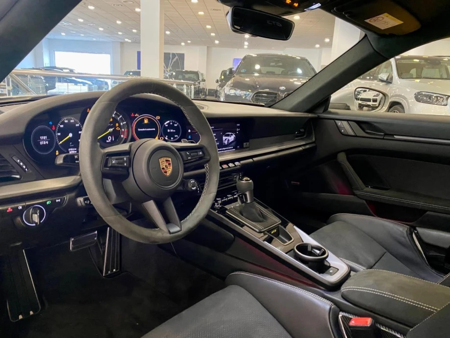 PORSCHE 911 GT3