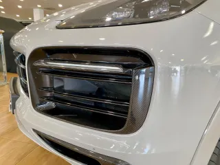 PORSCHE Cayenne Coupé GTS