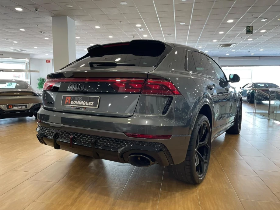 AUDI Q8 RS Q8 performance 471kW quattro tiptron