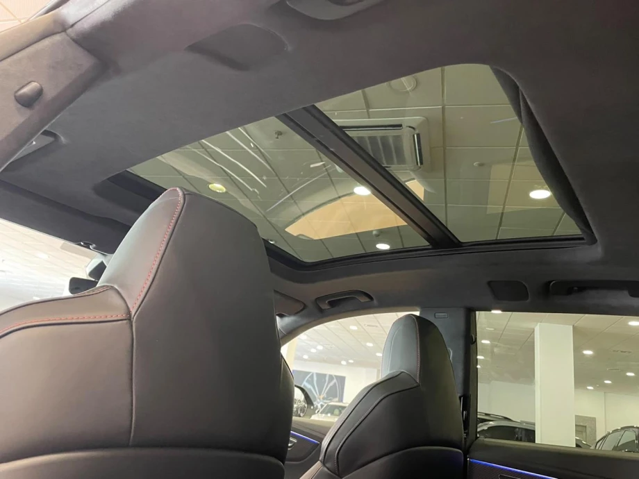 AUDI Q8 RS Q8 performance 471kW quattro tiptron