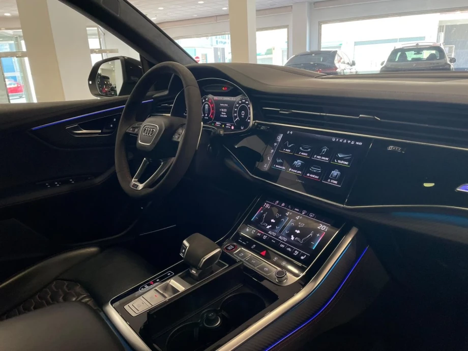 AUDI Q8 RS Q8 performance 471kW quattro tiptron