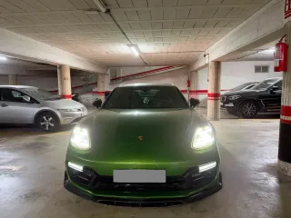 PORSCHE Panamera 4 EHybrid 10 Years Edition